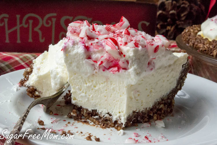 sugar-free-peppermint-cheesecake-pie-7