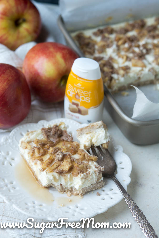 Low Carb Apple Cheesecake Bars