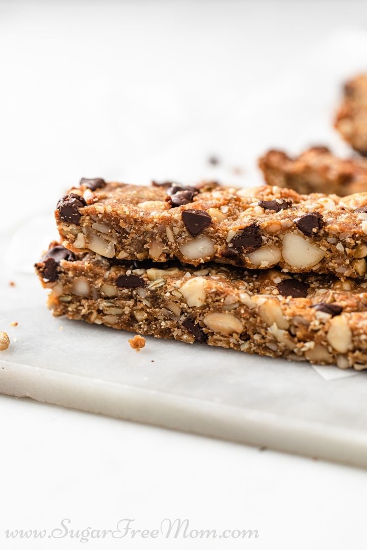 These easy keto granola bars are perfect for a snack or breakfast anytime.